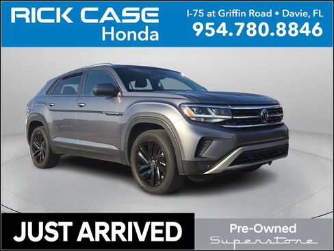 Used 2023 Volkswagen Atlas Cross Sport SE w/ Black Wheel Package image 1