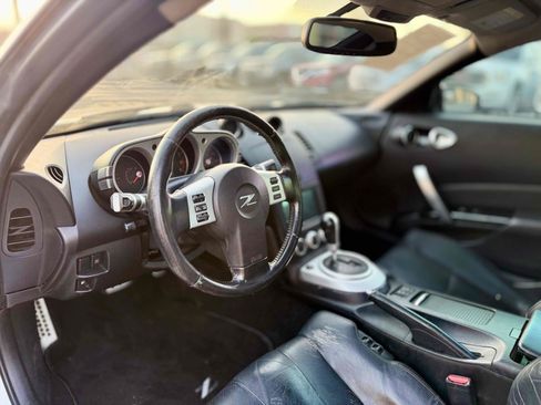 Used 2007 Nissan 350Z Grand Touring w/ Cargo Convenience Pkg RWD image 14