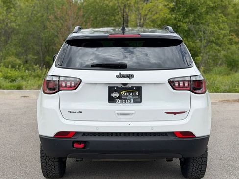 Used 2024 Jeep Compass Trailhawk AWD/4WD image 5