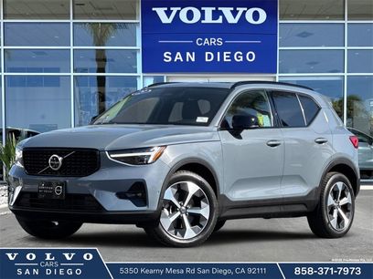 Certified 2023 Volvo XC40 B5 Ultimate