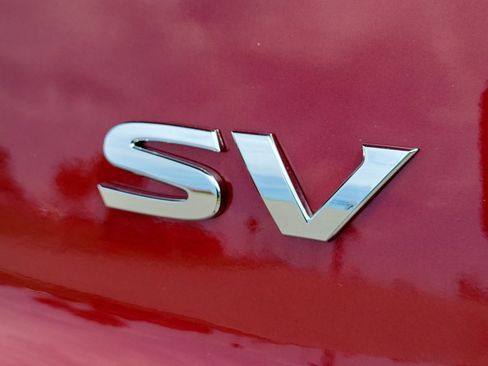 Certified 2021 Nissan Rogue SV FWD image 11