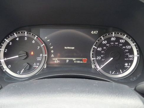 Used 2024 Toyota Highlander LE image 23