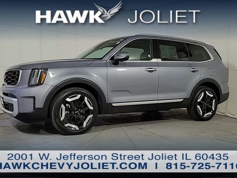 Used 2025 Kia Telluride S AWD/4WD image 4