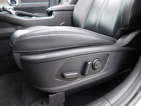 Used 2022 Kia Sorento S w/ Panoramic Sunroof Package image 18