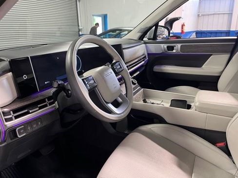 Used 2024 Hyundai Santa Fe Calligraphy image 22
