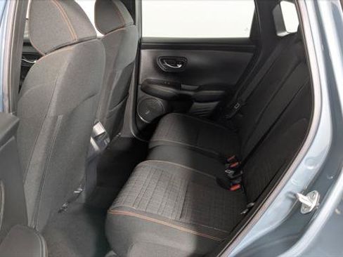 Used 2023 Honda HR-V Sport image 17