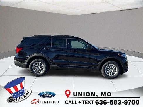 New 2026 Ford Explorer Active image 1