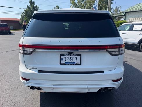 Used 2021 Lincoln Aviator Reserve w/ Equipment Group 208A AWD/4WD image 6