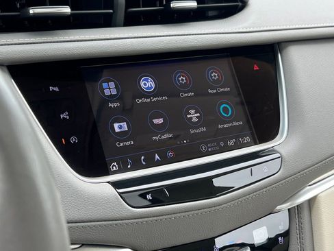 Certified 2024 Cadillac XT5 Premium Luxury w/ Technology Package FWD image 38