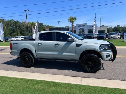 Used 2022 Ford Ranger XLT w/ Equipment Group 301A Mid RWD image 3