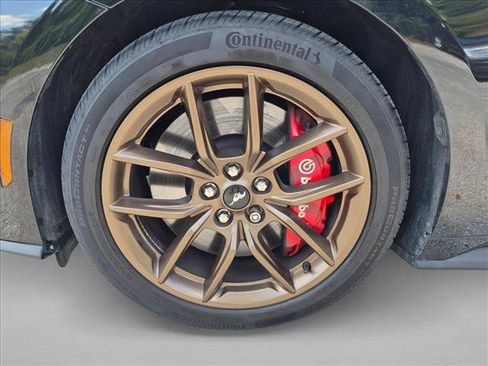 Used 2025 Ford Mustang GT Premium RWD image 22