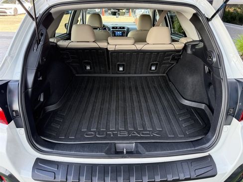 Used 2019 Subaru Outback 2.5i Limited w/ Popular Package #2 AWD/4WD image 34