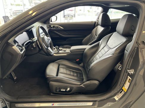 Used 2022 BMW M440i Coupe image 30