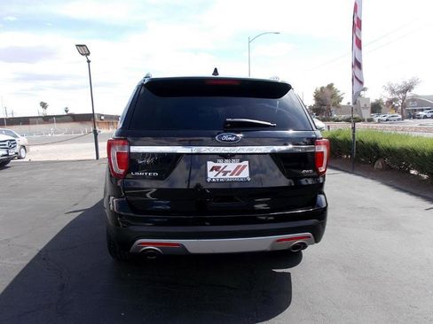 Used 2017 Ford Explorer Limited image 6