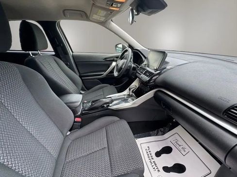 Used 2024 Mitsubishi Eclipse Cross LE AWD/4WD image 12
