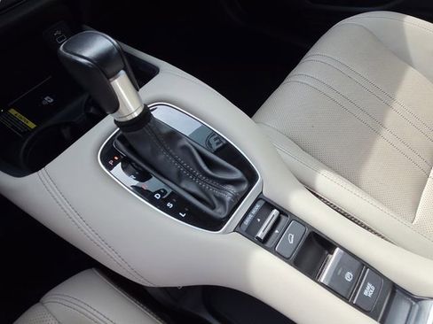Used 2023 Honda HR-V EX-L image 21