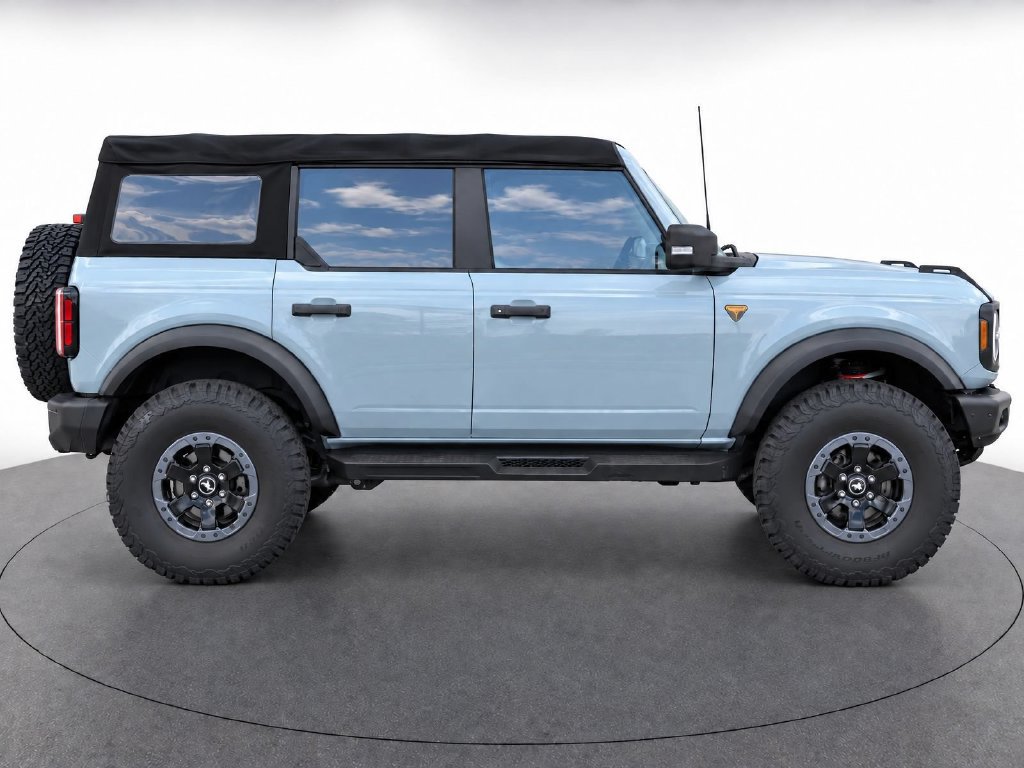 Used 2022 Ford Bronco Badlands AWD/4WD image 8