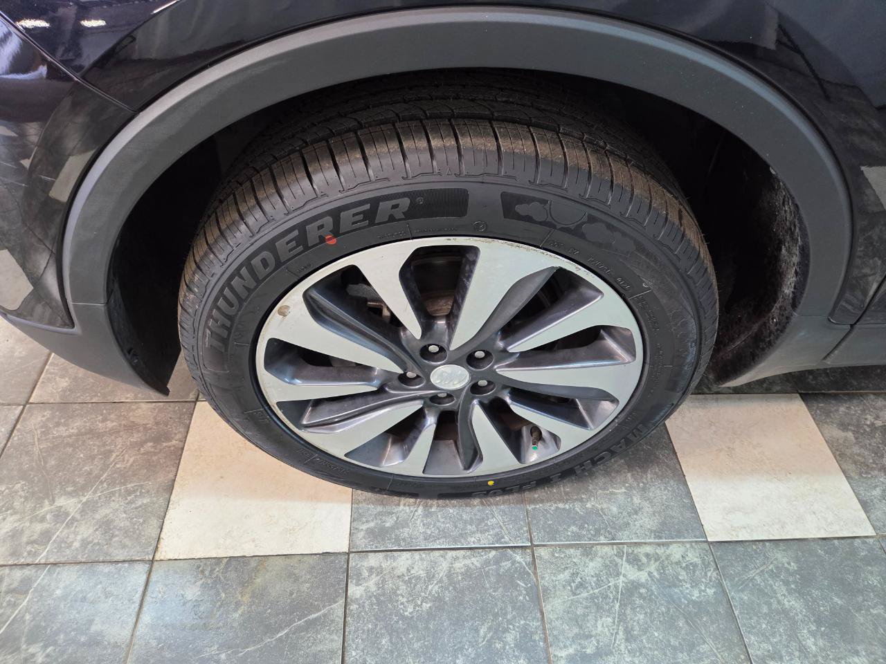 Used 2022 Buick Encore Preferred w/ Safety Package AWD/4WD image 8
