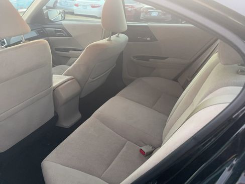 Used 2013 Honda Accord LX image 19