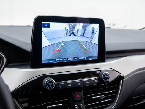 Used 2021 Ford Escape SEL w/ Technology Package image 22