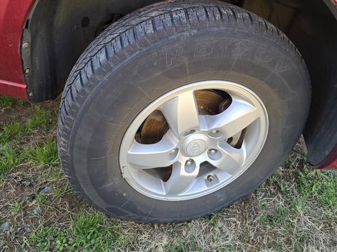 Used 2009 Kia Sorento LX image 10