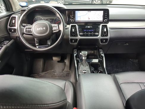 Used 2022 Kia Sorento SX image 15