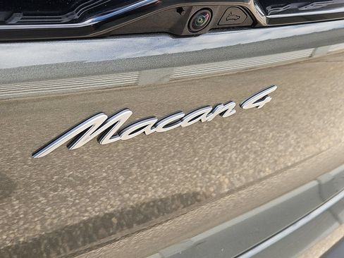 Certified 2025 Porsche Macan 4 Electric AWD/4WD image 12