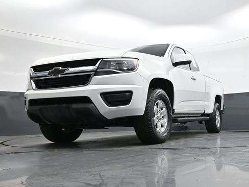 Used 2016 Chevrolet Colorado W/T w/ WT Convenience Package image 38