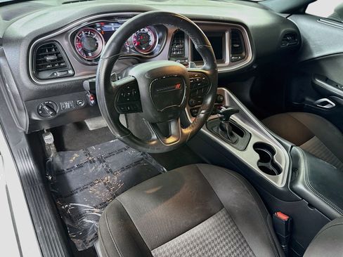Used 2022 Dodge Challenger GT RWD image 23