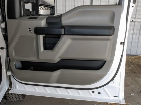 Used 2021 Ford F250 XL w/ Power Equipment Group AWD/4WD image 34