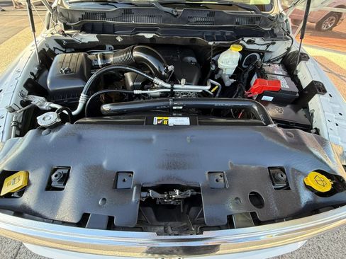 Used 2017 RAM 1500 Laramie AWD/4WD image 22