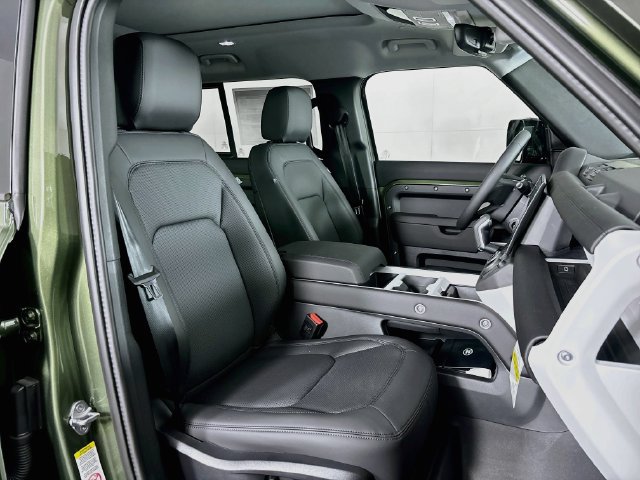 New 2026 Land Rover Defender 110 S AWD/4WD image 27