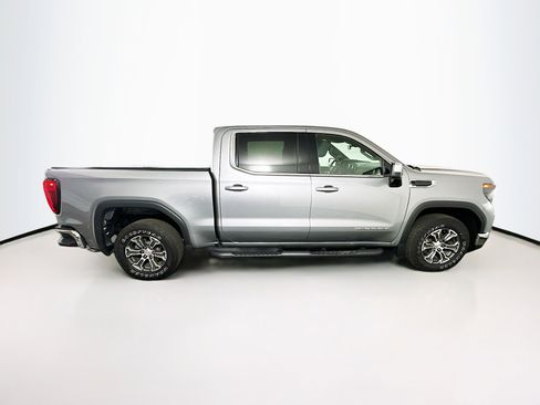 Used 2023 GMC Sierra 1500 SLE image 10