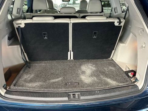 Used 2018 Volkswagen Atlas SEL AWD/4WD image 19