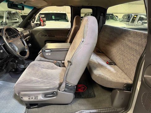 Used 2001 Dodge Ram 2500 Truck 4x4 Quad Cab image 46