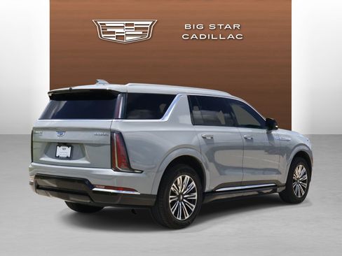 Certified 2026 Cadillac Escalade IQL Luxury AWD/4WD image 5