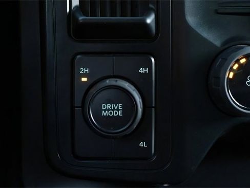 Used 2025 Ford F150 STX image 30