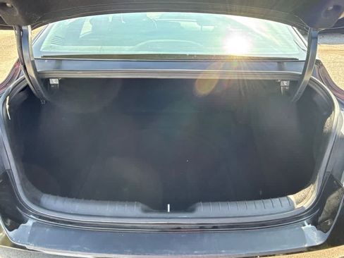 Used 2023 Hyundai Elantra SEL w/ Convenience Package FWD image 10