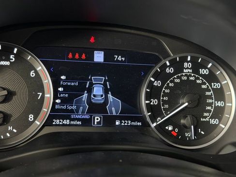 Used 2023 INFINITI QX50 Sport image 21