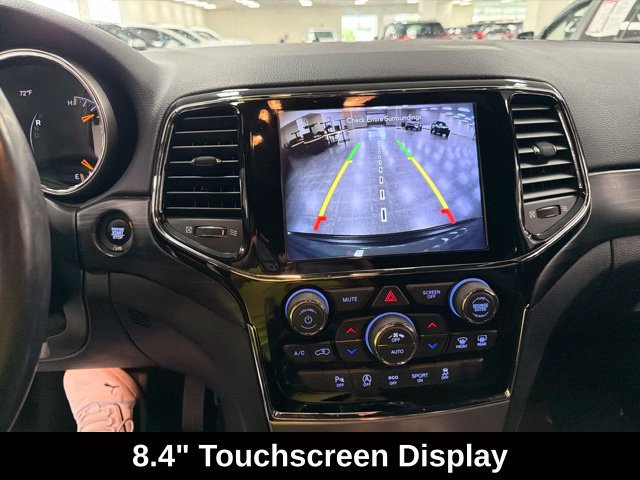 Used 2020 Jeep Grand Cherokee Altitude AWD/4WD image 19