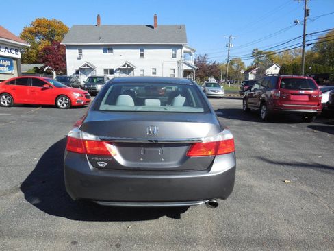 Used 2013 Honda Accord LX image 3