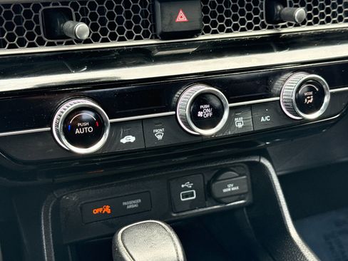 Used 2023 Honda Civic Sport image 18