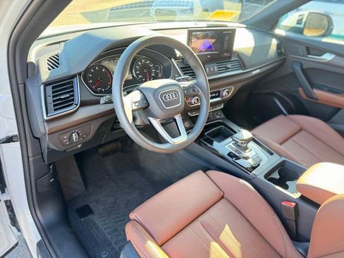 Used 2025 Audi Q5 2.0T Premium image 13