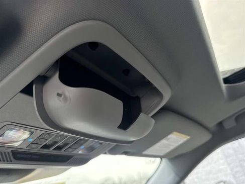 Used 2023 Ford Explorer XLT w/ Equipment Group 202A image 26