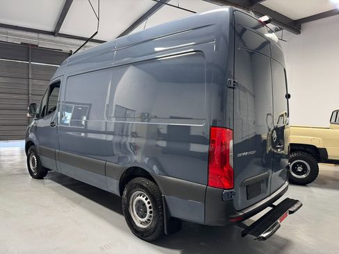 Used 2019 Mercedes-Benz Sprinter 144 image 6