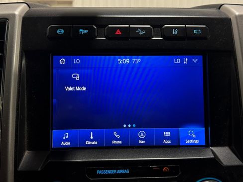 Used 2020 Ford F350 Lariat w/ Lariat Value Package AWD/4WD image 26