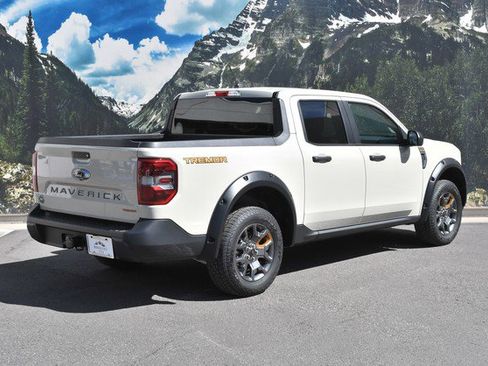 Used 2024 Ford Maverick Tremor w/ Tremor Off-Road Package image 3