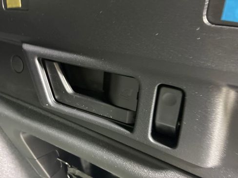 New 2026 Subaru Outback Premium image 31