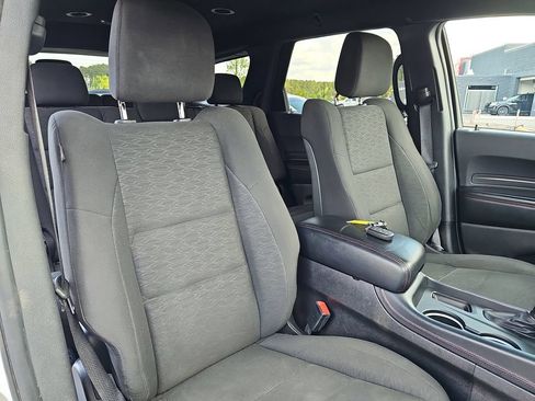 Used 2023 Dodge Durango GT RWD image 14