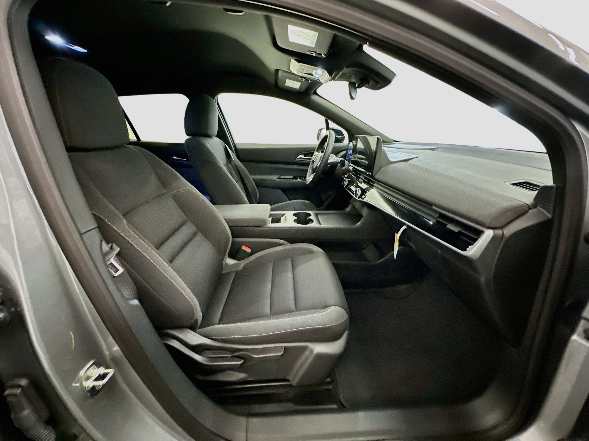 Used 2026 Honda Prologue EX image 32